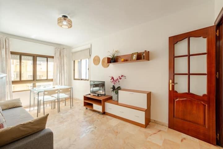 Apartamento Playa Victoria Cadiz Exterior photo