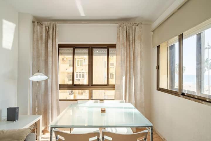 Apartamento Playa Victoria Cadiz Exterior photo
